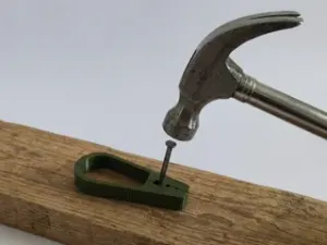 Safety Nail Holder | Finger Saver