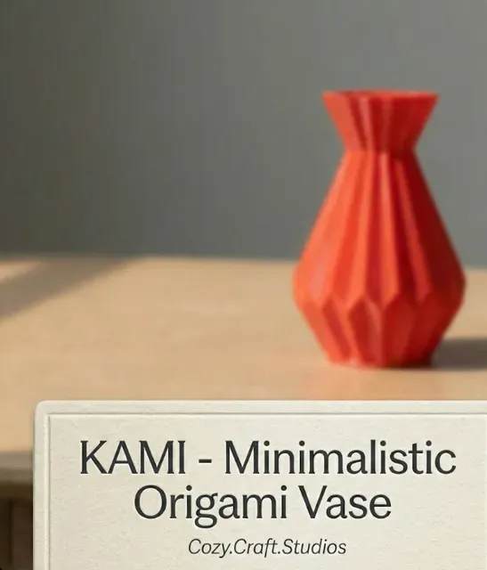 "KAMI" - Minimalistic Origami Vase — Image 4 of 5