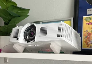 Minimal Projector Stand
