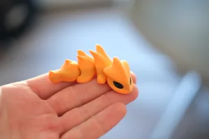 Mini Articulated Dragon (Magnet/Keychain)