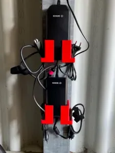 Bosch E-Bike Ladegerät Wandhalterung