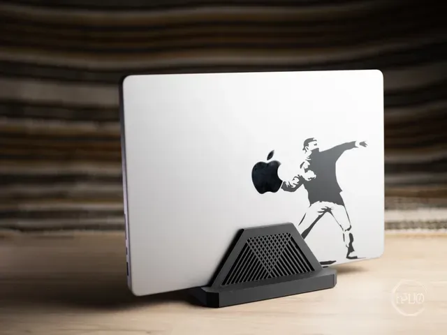 vert · laptop stand — Фото 2 из 4