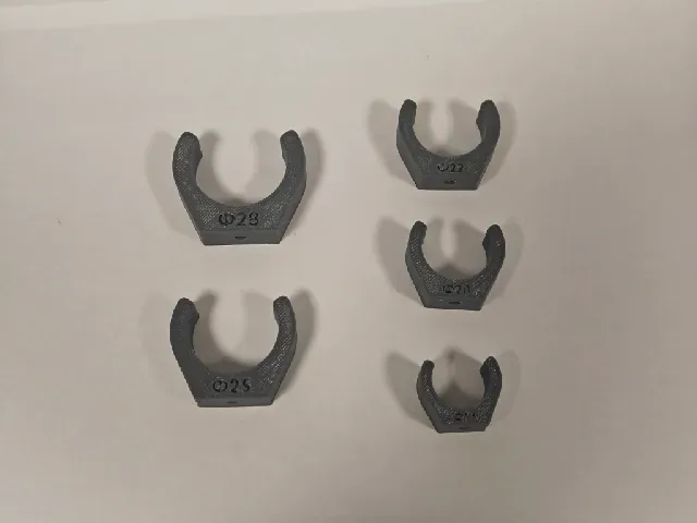Small Pipe & Tube Clips | 16-28mm (M3) — Image 3 of 3