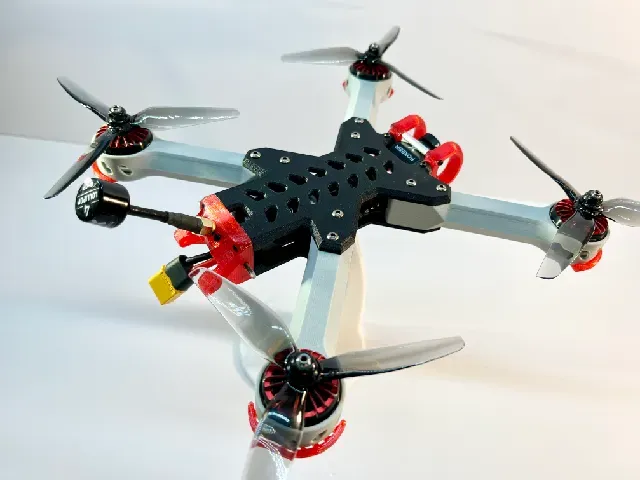 Dragonfly FPV Drone — Фото 6 из 16