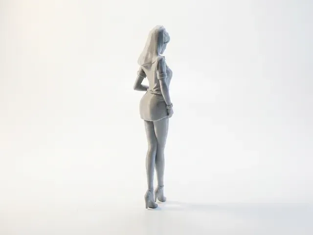Elegant Woman Figurine Female Figure 3D Printable — Image 4 of 5
