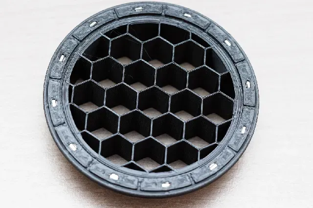 Magnetic Honeycomb Grid for Godox Round Head Flashes (AD100, AD200, V1) — Фото 7 из 10