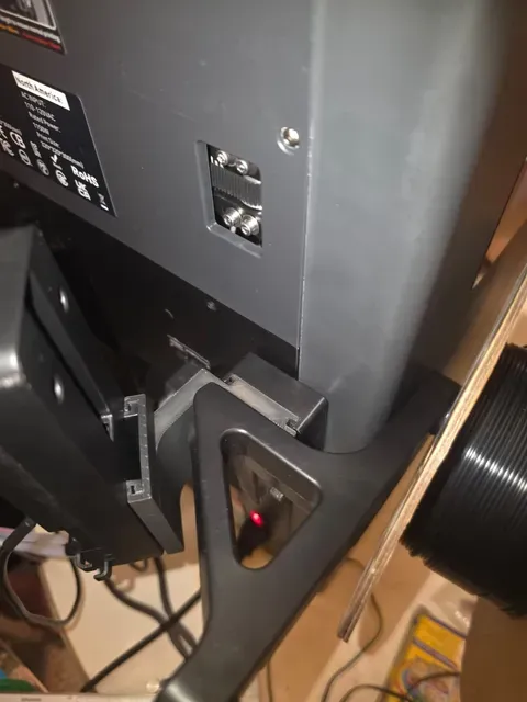 Qidi Plus 5 Spool and Box mount.