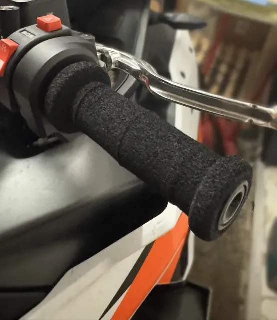 KTM 790/890 Adventure - Husqvarna 901 Throttle Tube — Фото 5 из 5