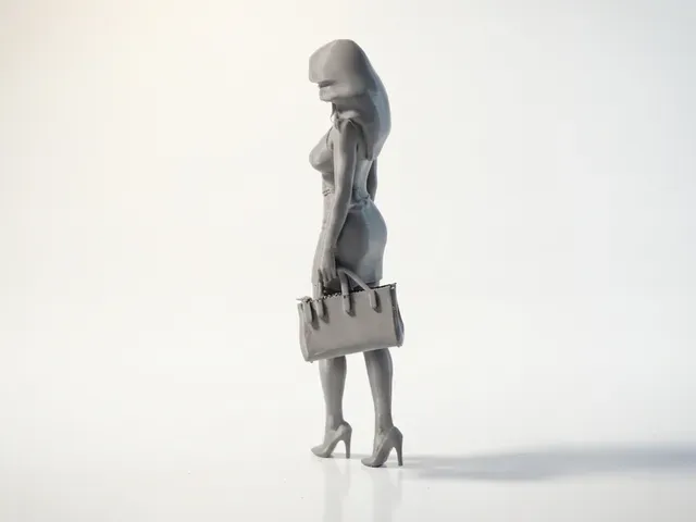 Elegant Woman Figurine Female Figure 3D Printable — Фото 5 из 5