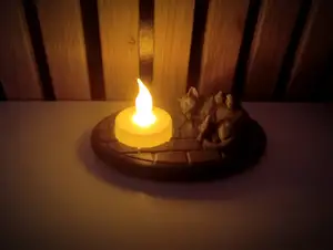 LED Sleeping Cat Tealight Holder with Birds – Cozy Mini Diorama