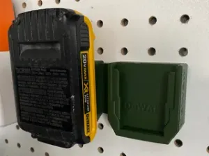 Sy's Peglock - Dewalt battery mount for pegboard