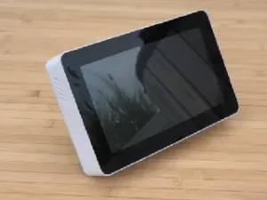 Raspberry Pi 7" Touch Display 2 Frame for RaspberryPi 5 - Horizontal - incl. Cutout - by Nerdiy.de