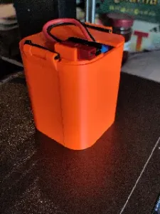 Battery case for 12V 6Ah Eremit LiFePO4 battery with Powerpole connector