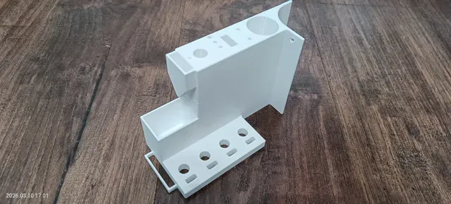 Flashforge AD5M - Enclosure attached tool holder — Image 3 of 7