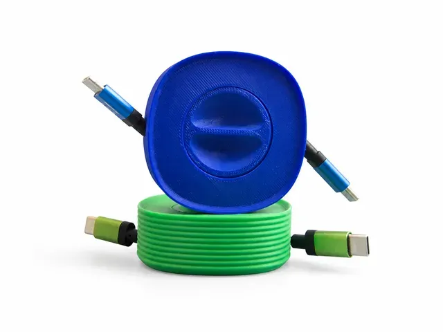 Stackable Cable Winder – Smart Desk Cable Organizer — Image 4 of 6