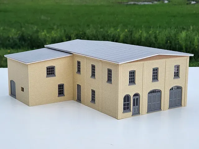 HO Scale Brick Building - Factory or Dairy