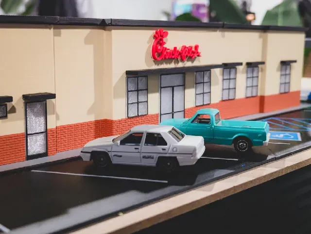 Chick-fil-A Model Set - 1:64 Scale Diorama — Фото 13 из 16