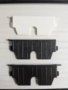 Opel/Vauxhall Zafira B trunk lock cover