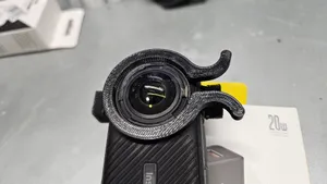 Insta360 X4 Lens Guard Remover