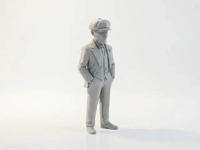 Thomas Shelby Figurine Movies TV 3D Printable — Image 3 of 5
