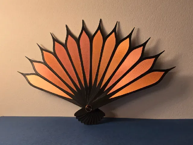 Watch Your Eyes - a folding fan — Фото 2 из 6
