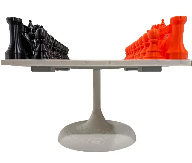 Tipping Point- Balancing Chess Set — Фото 2 из 9