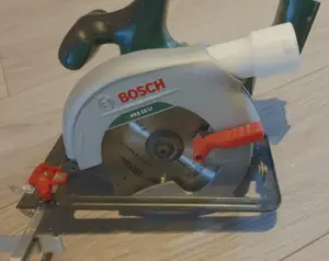 Locking osVAC M32 Adapter for BOSCH PKS 18 LI