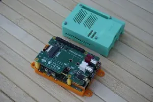 Raspberry Pi5 & Pineboards HatDrive! PIANO Housing by Nerdiy.de