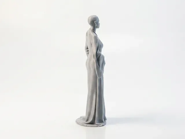 Gown Lady Elegant Female Figurine 3D Printable — Фото 4 из 5