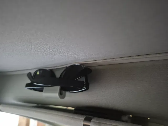 Tesla Model Y/3 Sunshade Clip with Sunglass Holder — Image 6 of 8