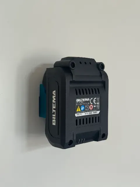 Biltema Battery Wall Mount Organaizer