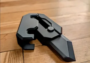 Gravity knife