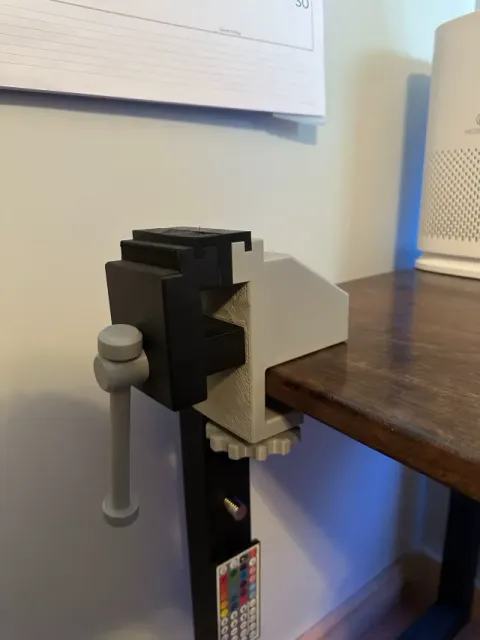 Desk Vise — Фото 2 из 8