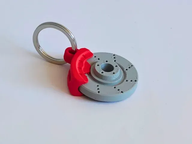 Rotating brake disc keychain — Фото 2 из 5