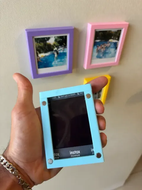 Instax Photo Frame Holder (Mini + Square) – Magnetic Display — Фото 6 из 9
