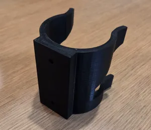 Spray can holder