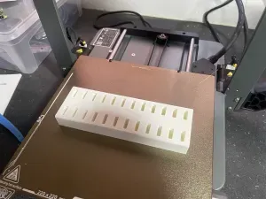 24 USB Sticks Stand