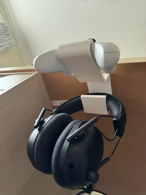 Headset and Controller Under Desk — Image 7 of 7