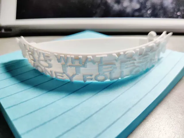 Hair Clip — Image 3 of 7