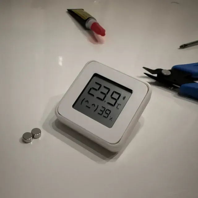 Mi Temp and Humidity Monitor 2 - Magnetic Mount & Desk Stand — Фото 9 из 9