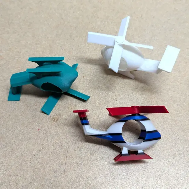 Toy Helicopter — Фото 7 из 9