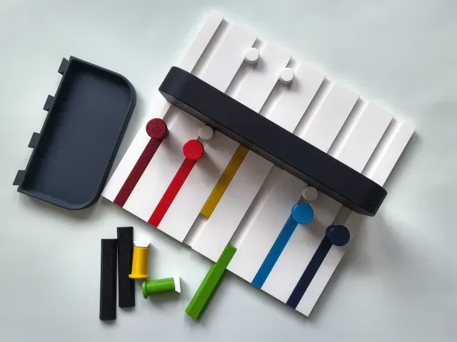 Modular Key and Accessories Wall Holder — Image 3 of 9