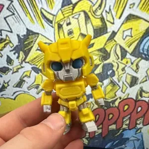 Bumblebee Desk Buddy