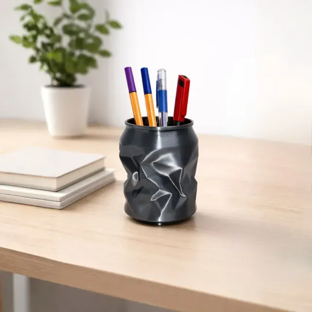 CRUSHED CAN – PEN HOLDER / MODERN STORAGE FOR PENS — Фото 2 из 7