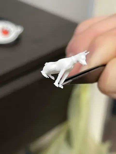 figure_dog — Image 7 of 9