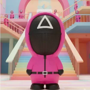 soldier triangle mask squid game keychain