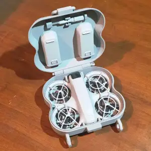 Boîte DJI Neo