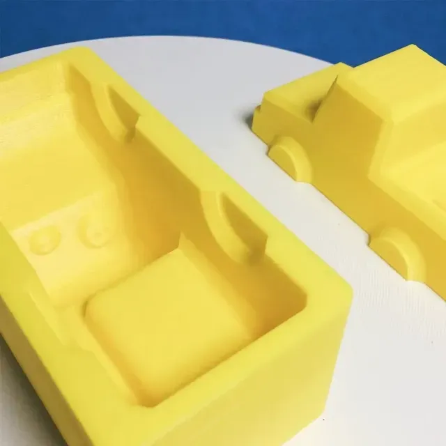 Car Sand Molds — Image 3 of 9