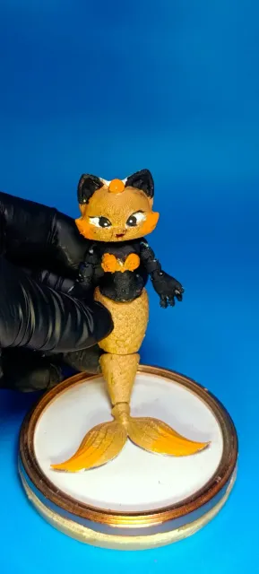 sorrita la sirena
