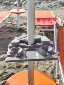 Beach Umbrella Wine, Aperitif & Drink Holder